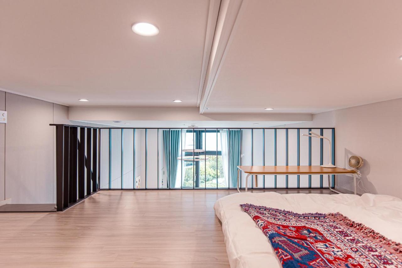 Ocean Marina Suite View Yeosu Exterior photo