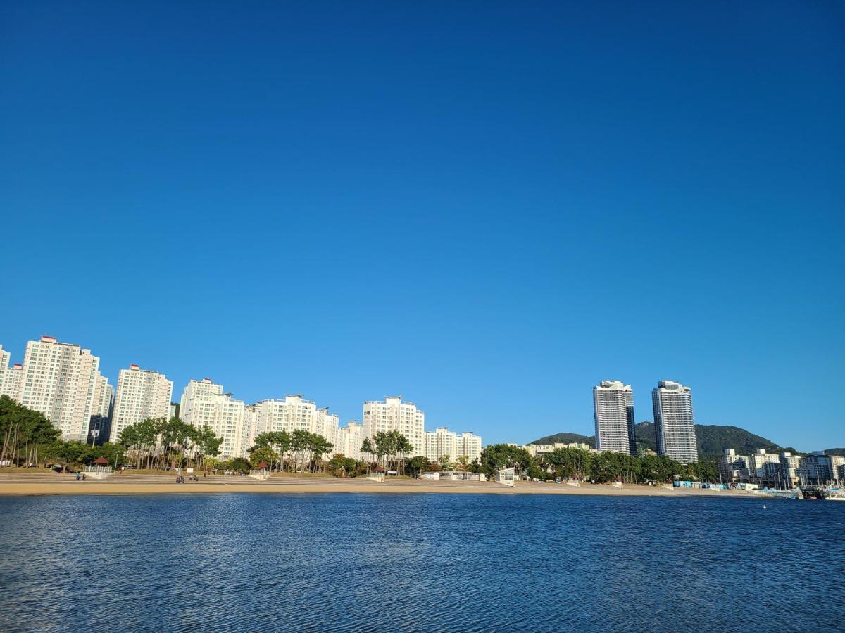 Ocean Marina Suite View Yeosu Exterior photo